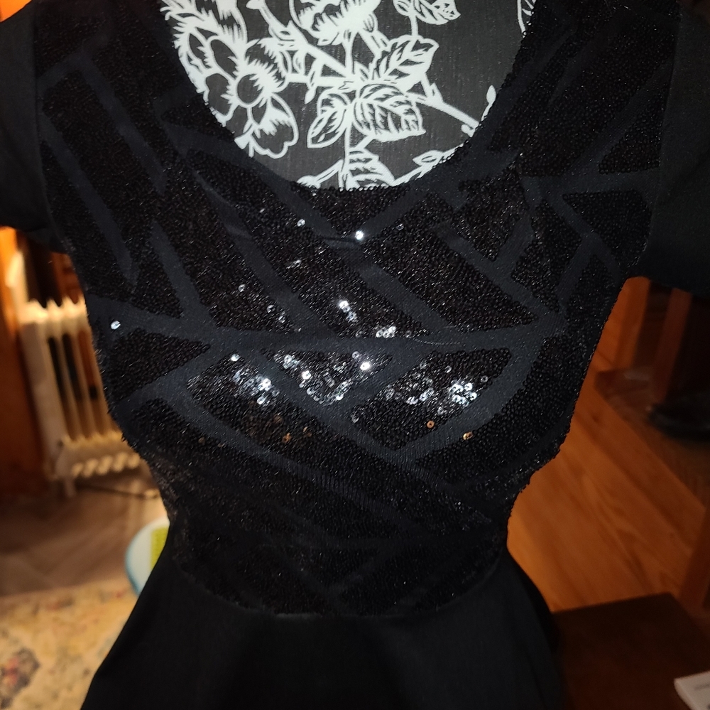 Sequins black top - Picture 5 of 7